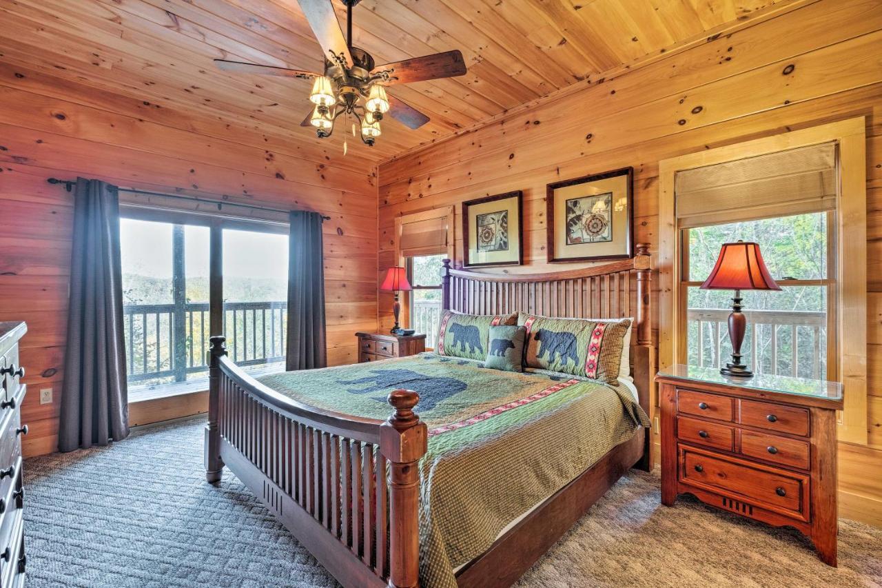 セバービル Pigeon Forge Cabin With Brand New Hot Tub And Views!ヴィラ エクステリア 写真