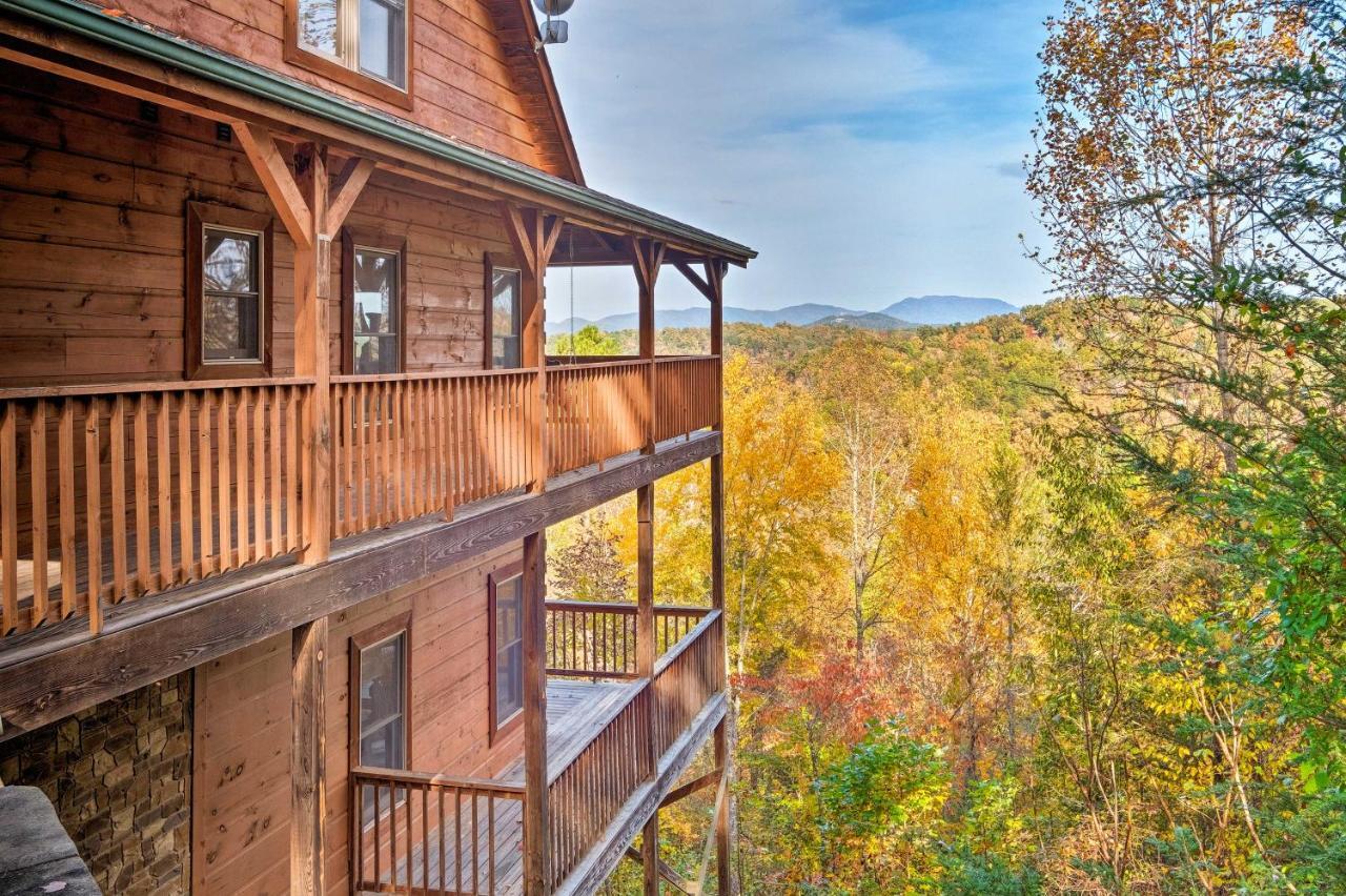 セバービル Pigeon Forge Cabin With Brand New Hot Tub And Views!ヴィラ エクステリア 写真