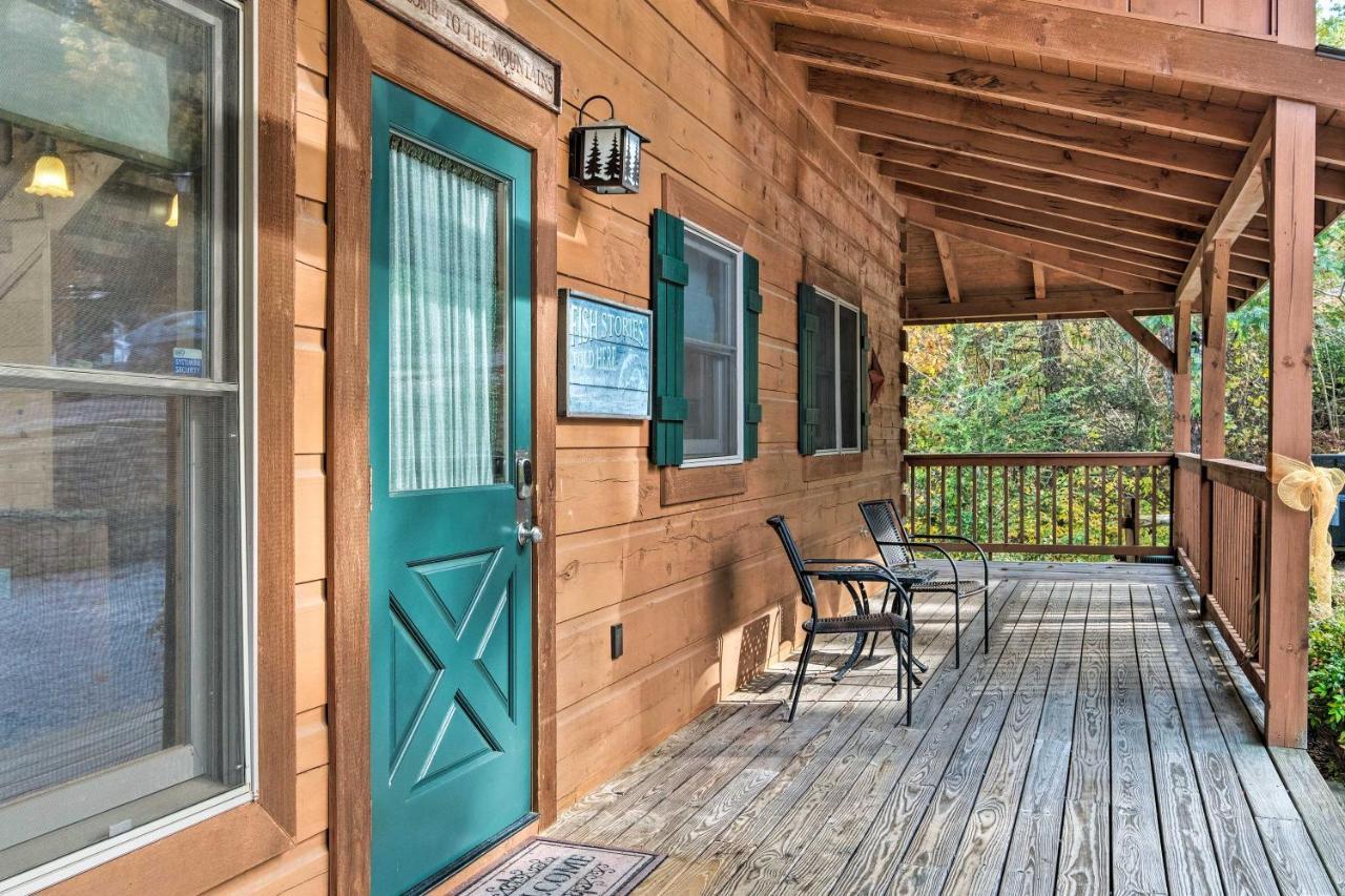 セバービル Pigeon Forge Cabin With Brand New Hot Tub And Views!ヴィラ エクステリア 写真